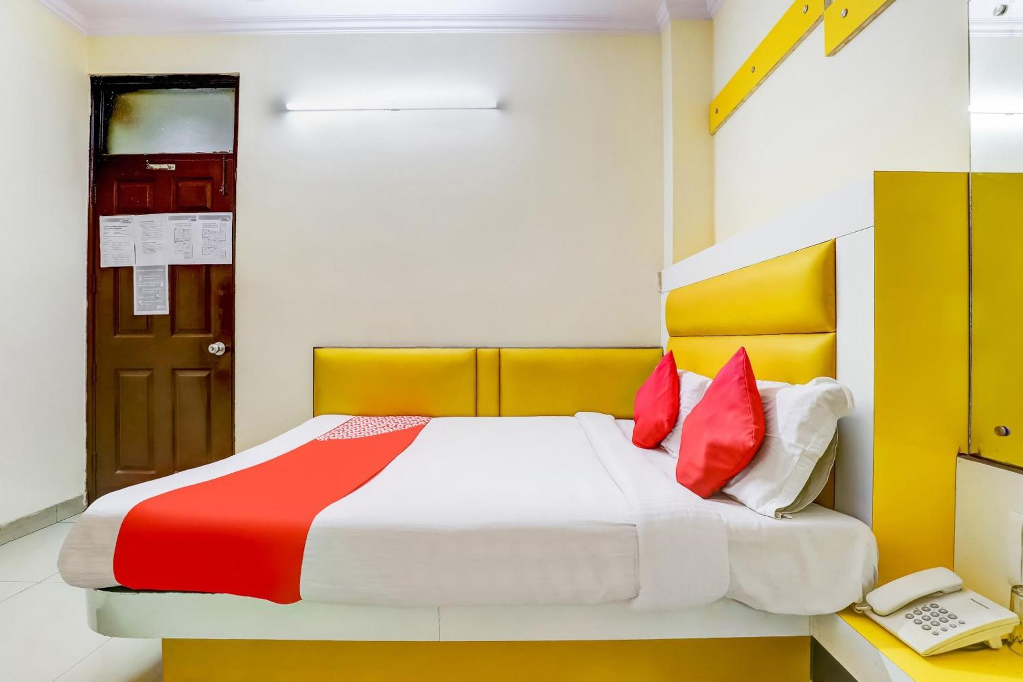 Hotel O Tushar Continental New Delhi Eksteriør billede